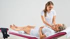 Ödemtherapie: <br>Die manuelle Lymphdrainage setzt auf sanfte Hilfe